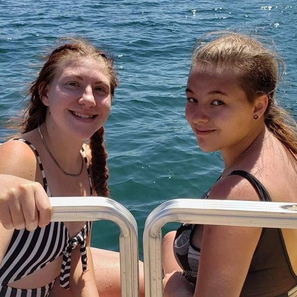 Meet your Posher, Samantha - Picture 1 of 1